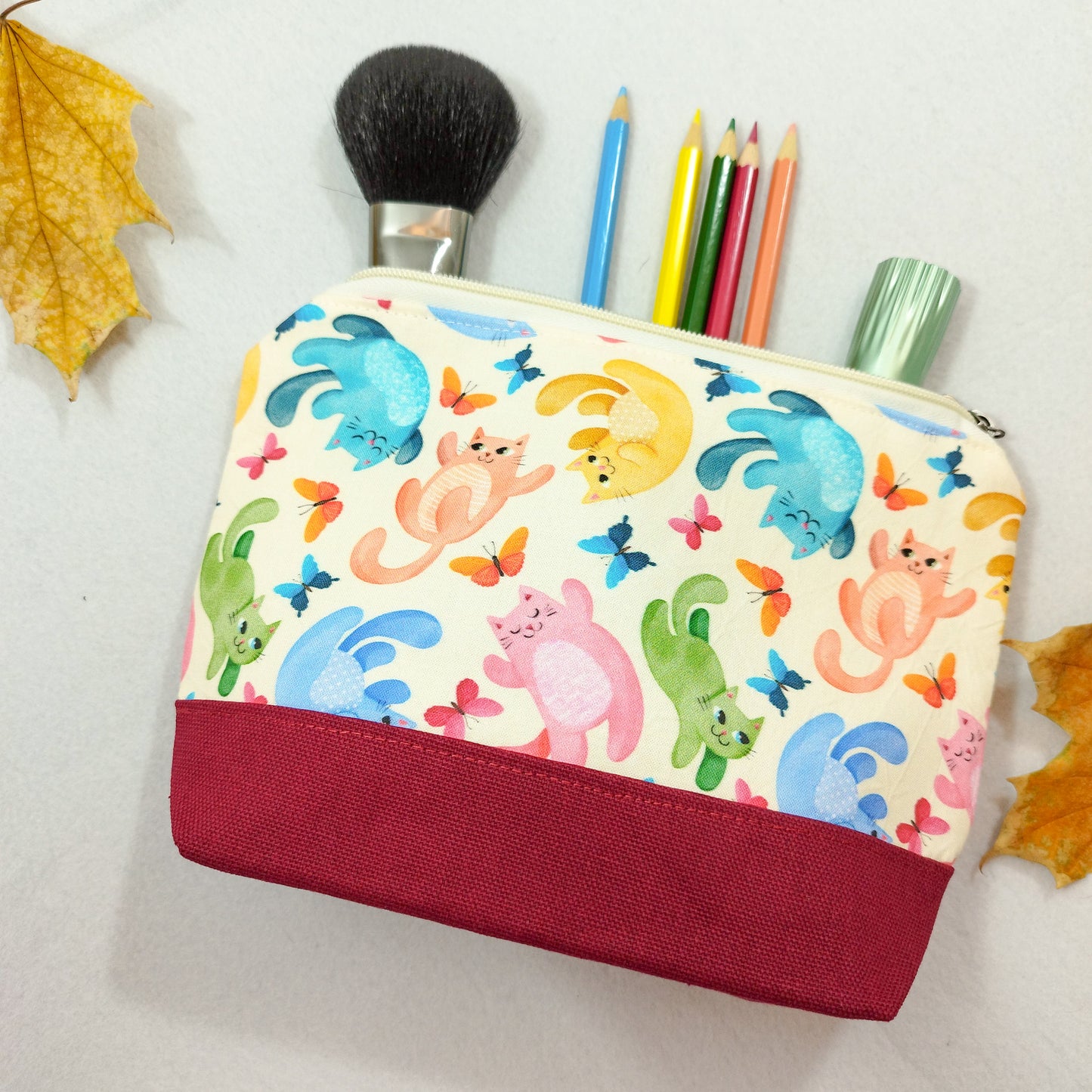 Astuccio grande fantasy gatti e farfalle - matite