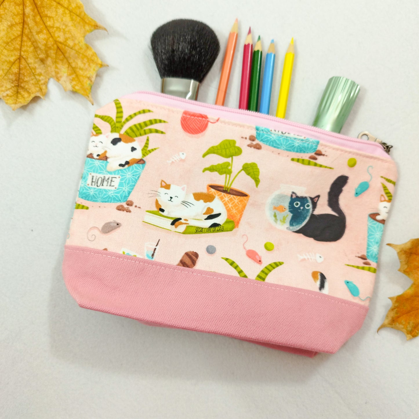 Astuccio grande fantasy gatti e piante - matite