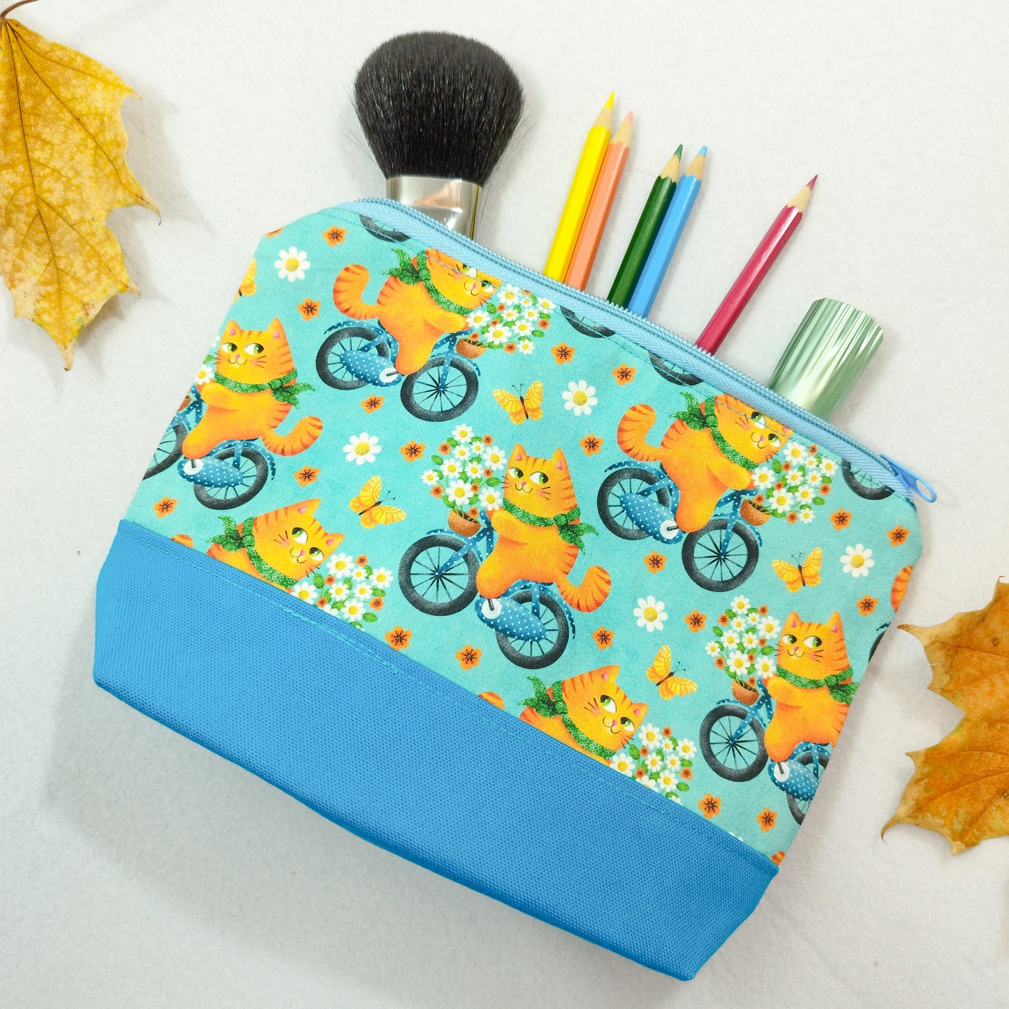 Astuccio grande gatti in bicicletta - matite