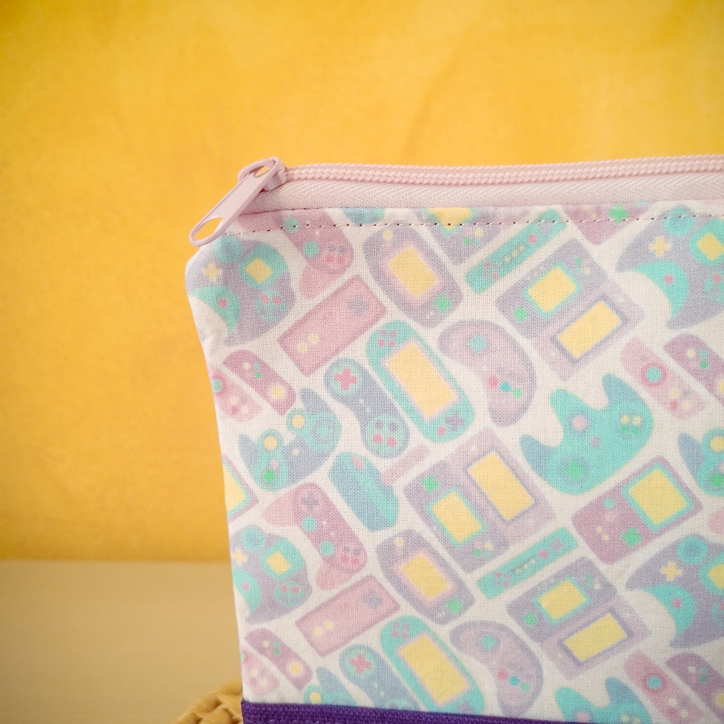 Astuccio grande pad videogiochi - cerniera