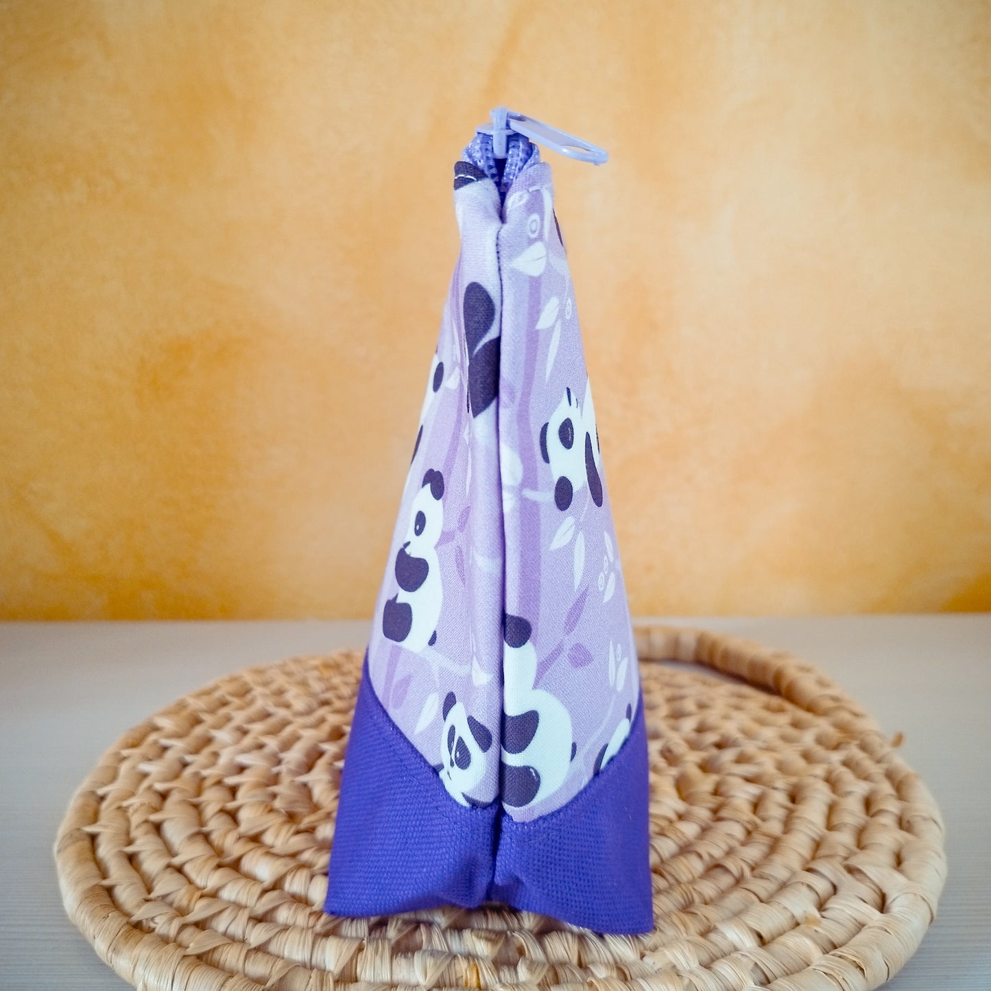 Astuccio grande panda lillà - lato