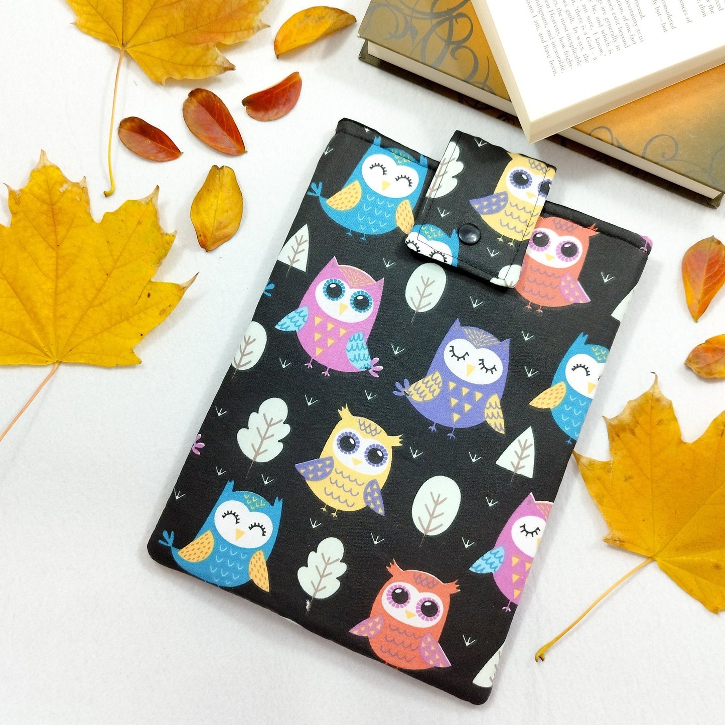 Book sleeve "Gufetti e alberi" | Custodia per libri e cover Kindle