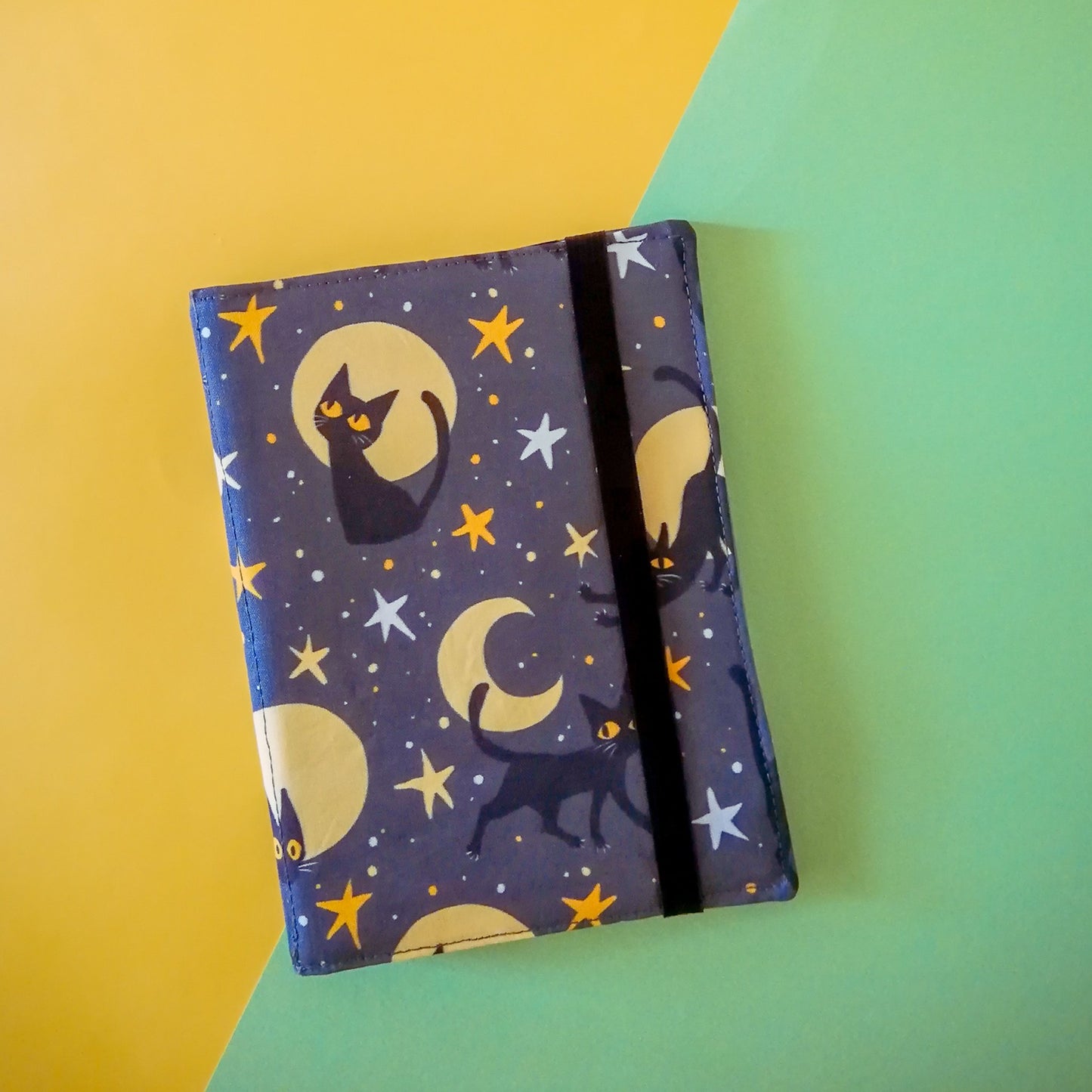 Custodia rigida per ebook reader Kindle e Kobo "Gatti e lune"