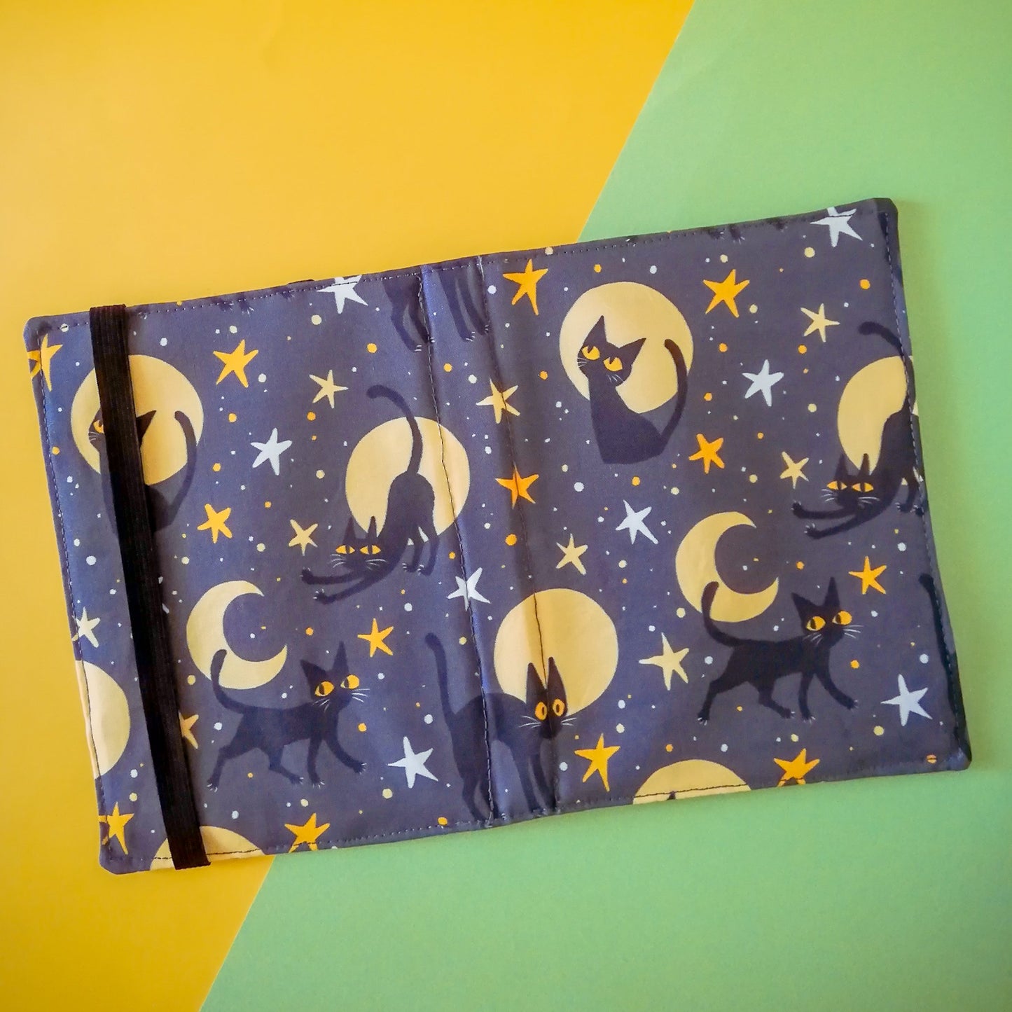 Custodia rigida per ebook reader Kindle e Kobo "Gatti e lune"