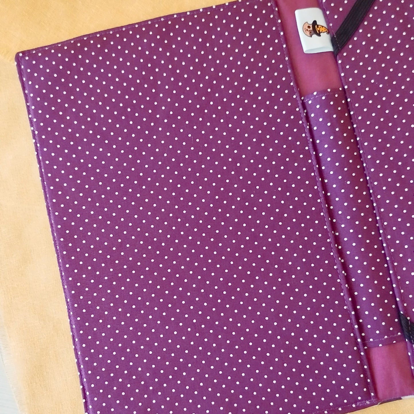 Cover rigida per tablet "Panda lillà"