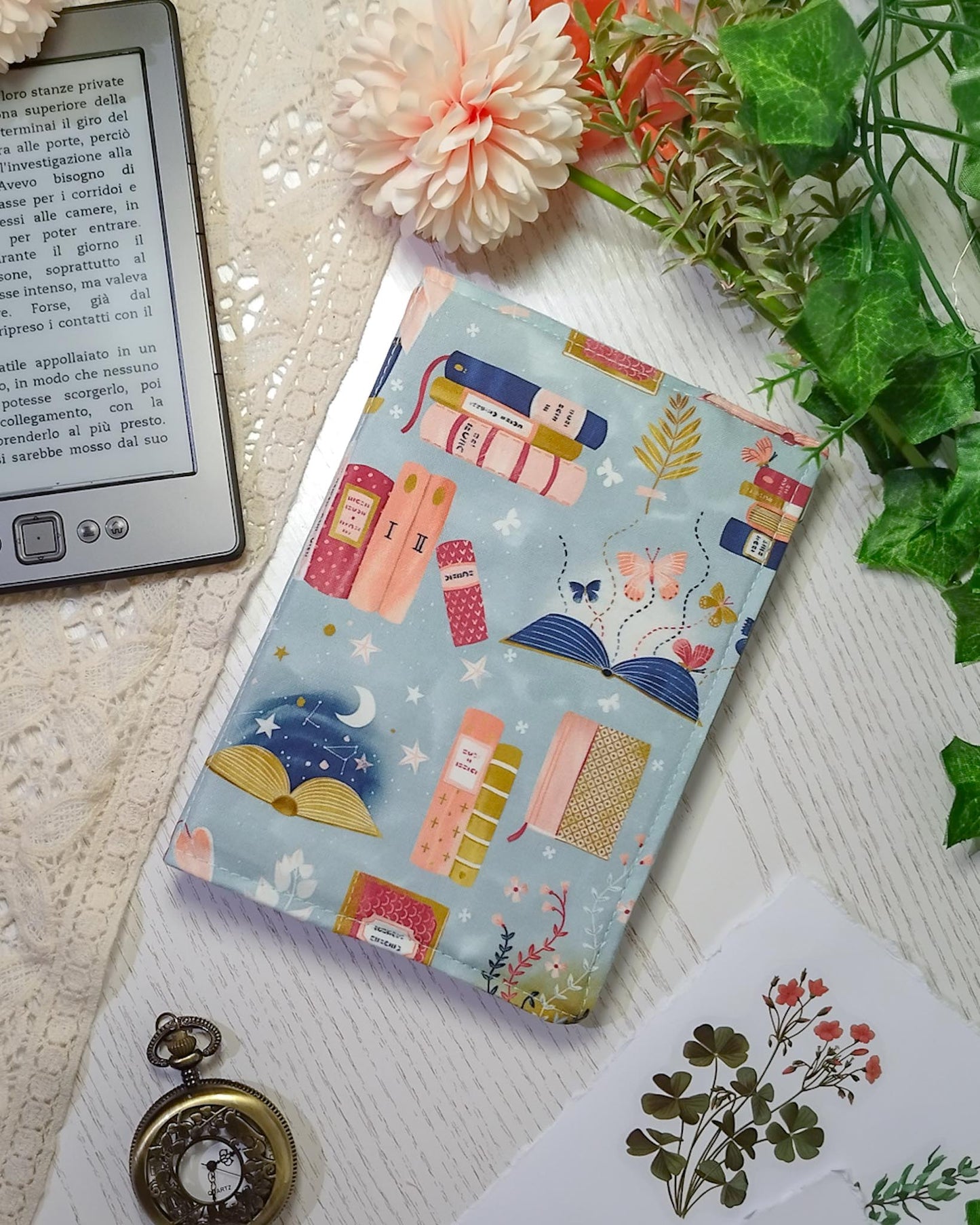 Cover rigida rimovibile per ebook reader Kindle e Kobo "Libri e piante"