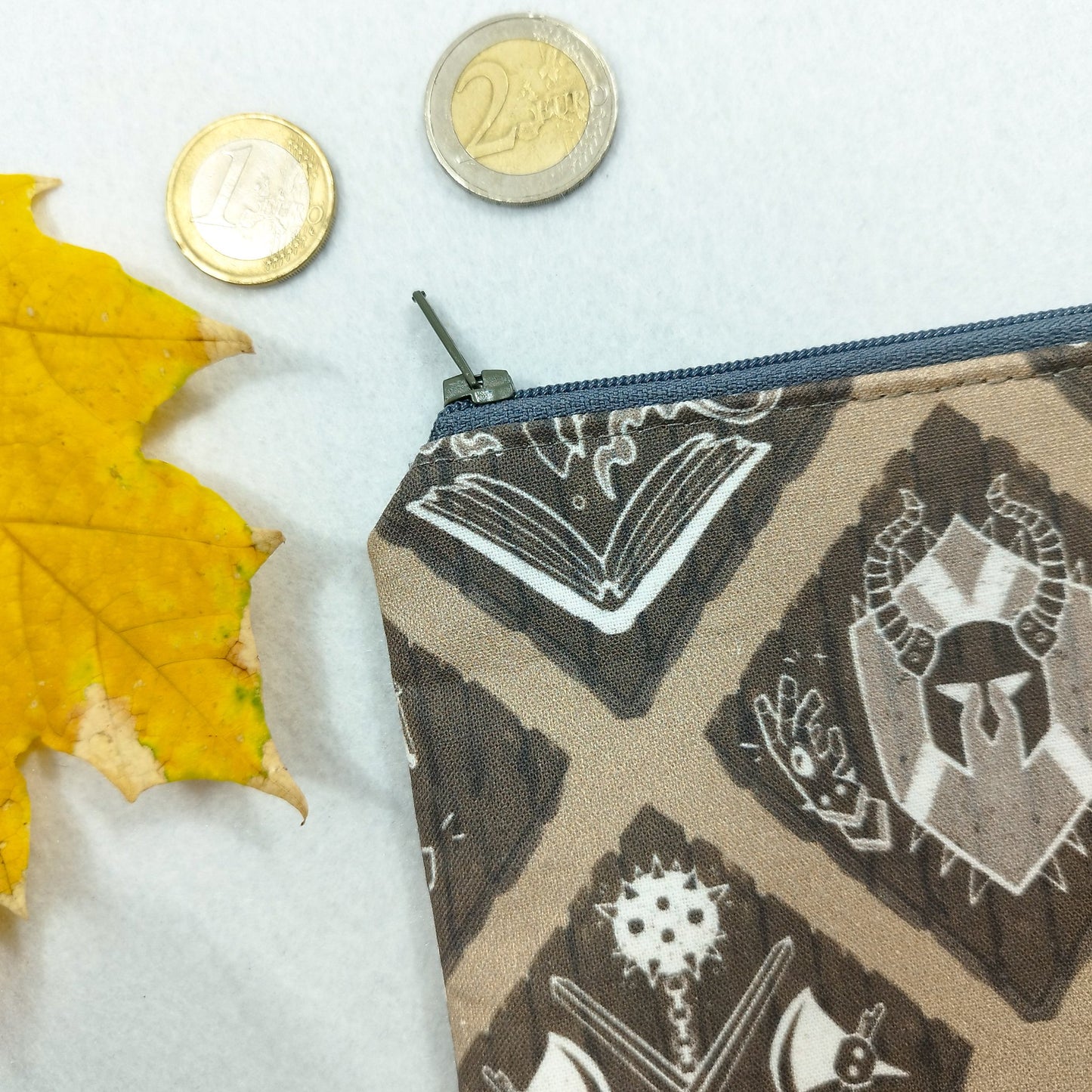 Portamonete "Villaggio fantasy"