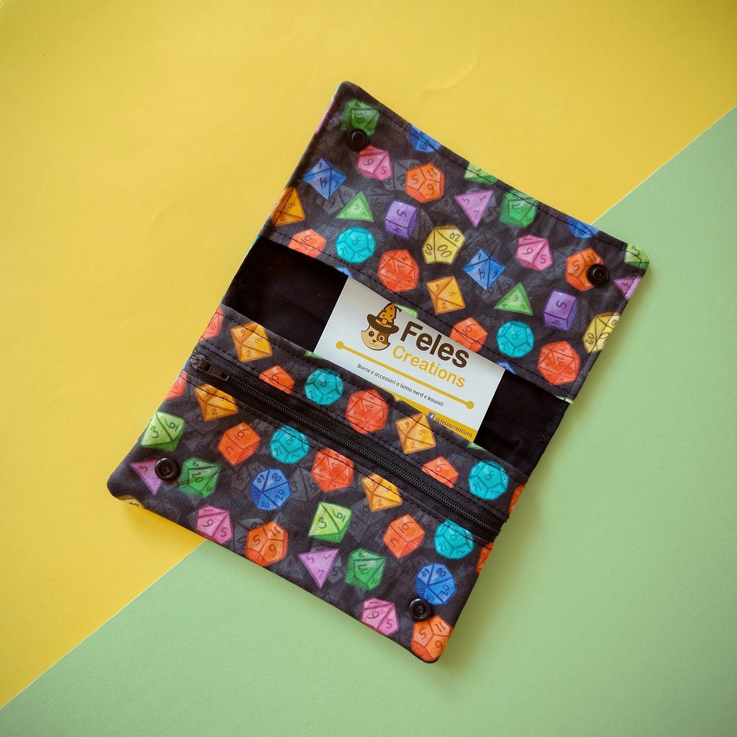 Porta tabacco GDR dadi colorati