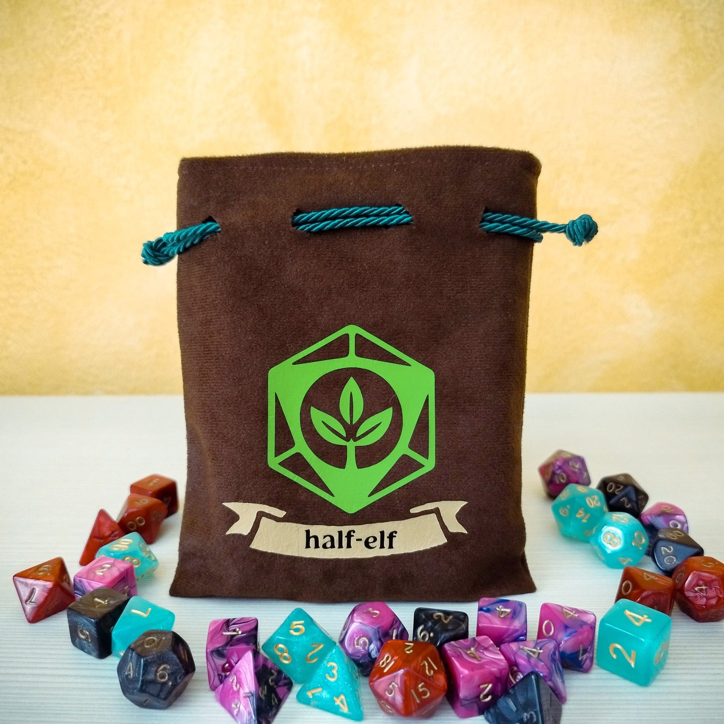Sacchetto porta dadi specie "Half elf" con foglia