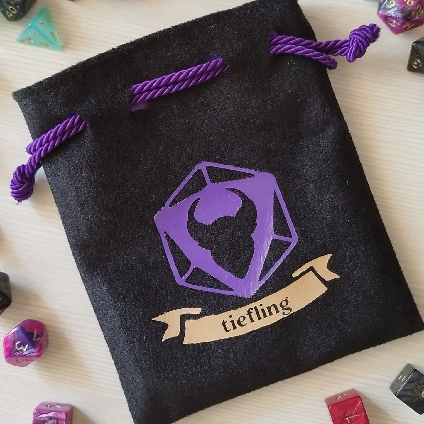 Sacchetto porta dadi specie "Tiefling" con corna