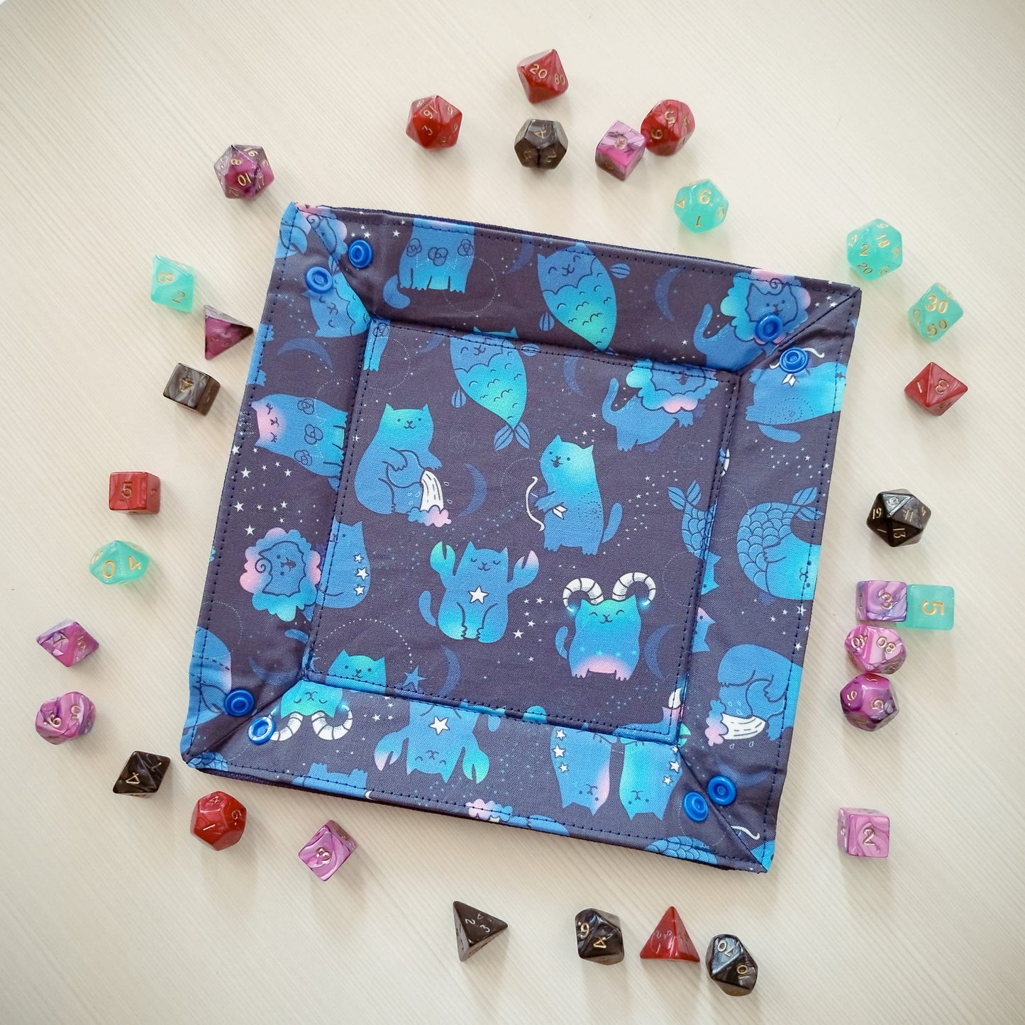 Vassoio lancia dadi "Gatti zodiaco"