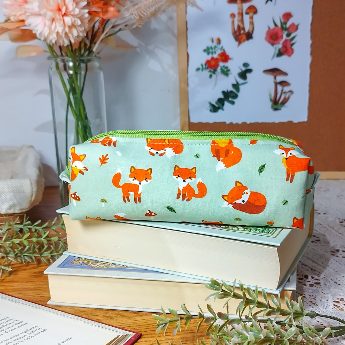 Astuccio fantasy volpi e funghi bosco - retro