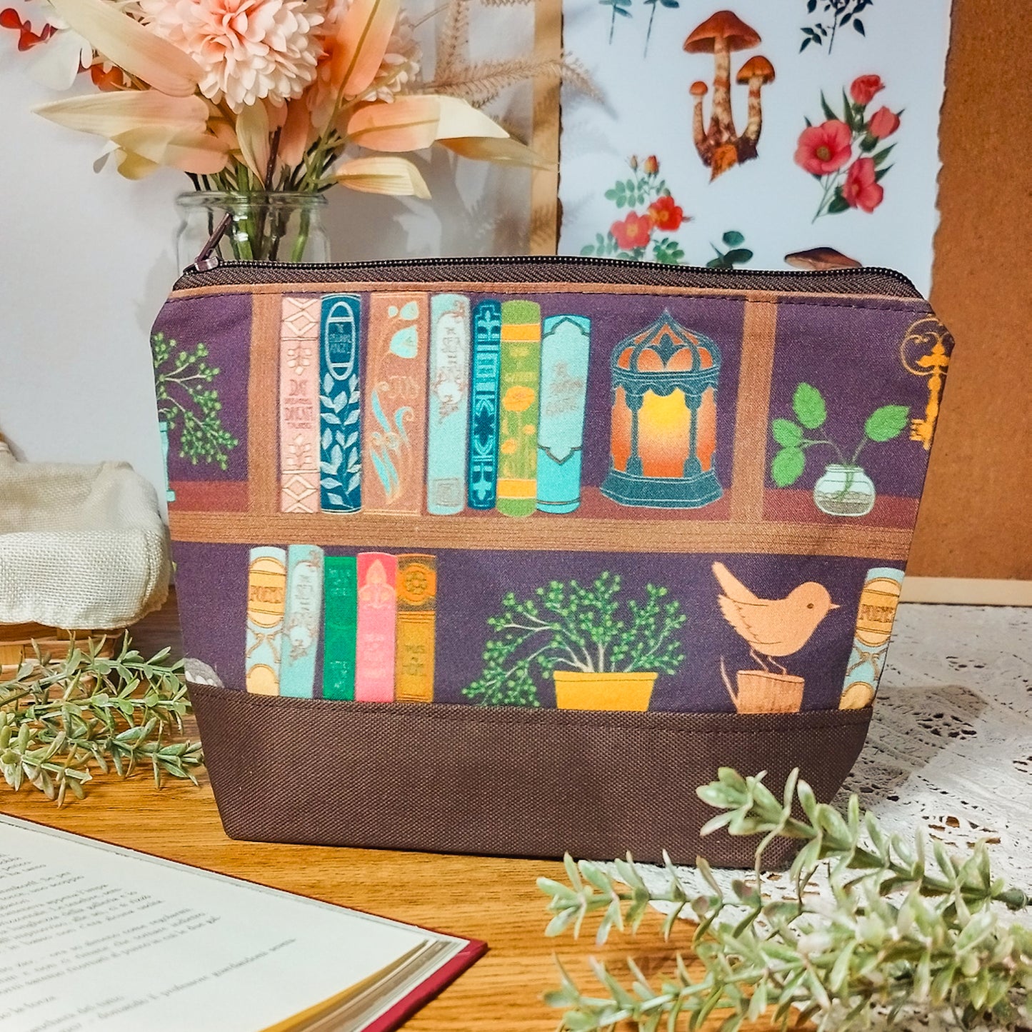 Astuccio grande fantasy libri sugli scaffali marrone - fronte