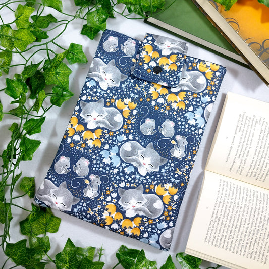 Book sleeve "Gatti e topi" | Custodia per libri e cover Kindle