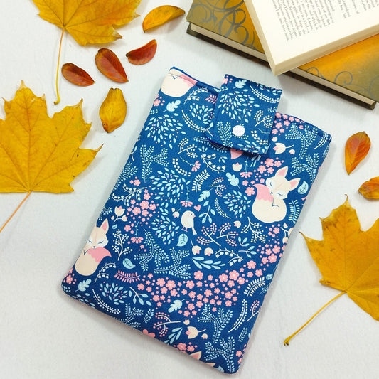 Book sleeve a tema "Volpi che dormono di notte" | Custodia per libri e cover Kindle