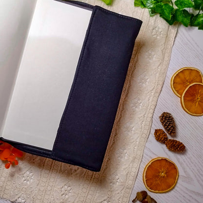 Book cover ricamata "Once upon a time" | Custodia per libri regolabile