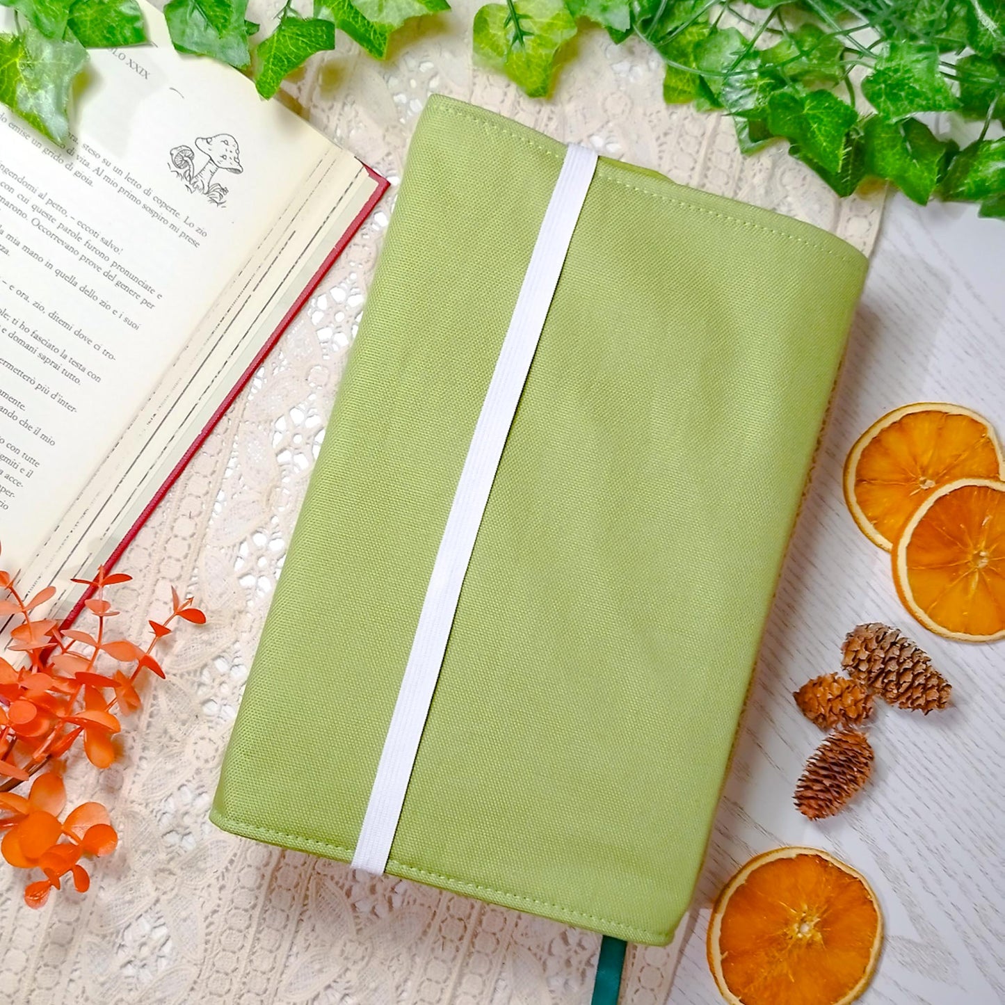 Book cover ricamata "Teiera giapponese" | Custodia per libri regolabile