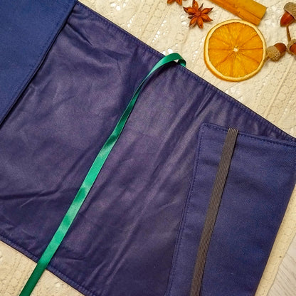 Book cover ricamata "Volpe nell'ampolla" | Custodia per libri regolabile