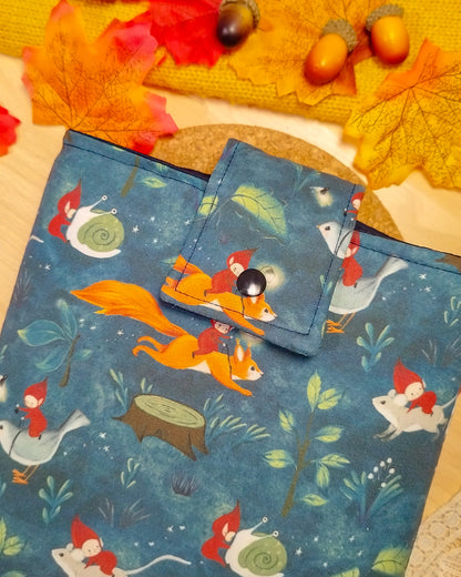 Book sleeve custodia per libri folletti e scoiattoli - bottone