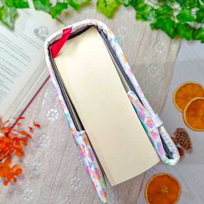 Book cover "Dadi arcobaleno bianca" | Custodia per libri regolabile