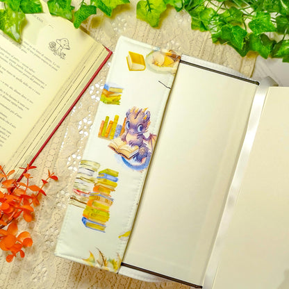 Book cover "Draghi che leggono" | Custodia per libri regolabile