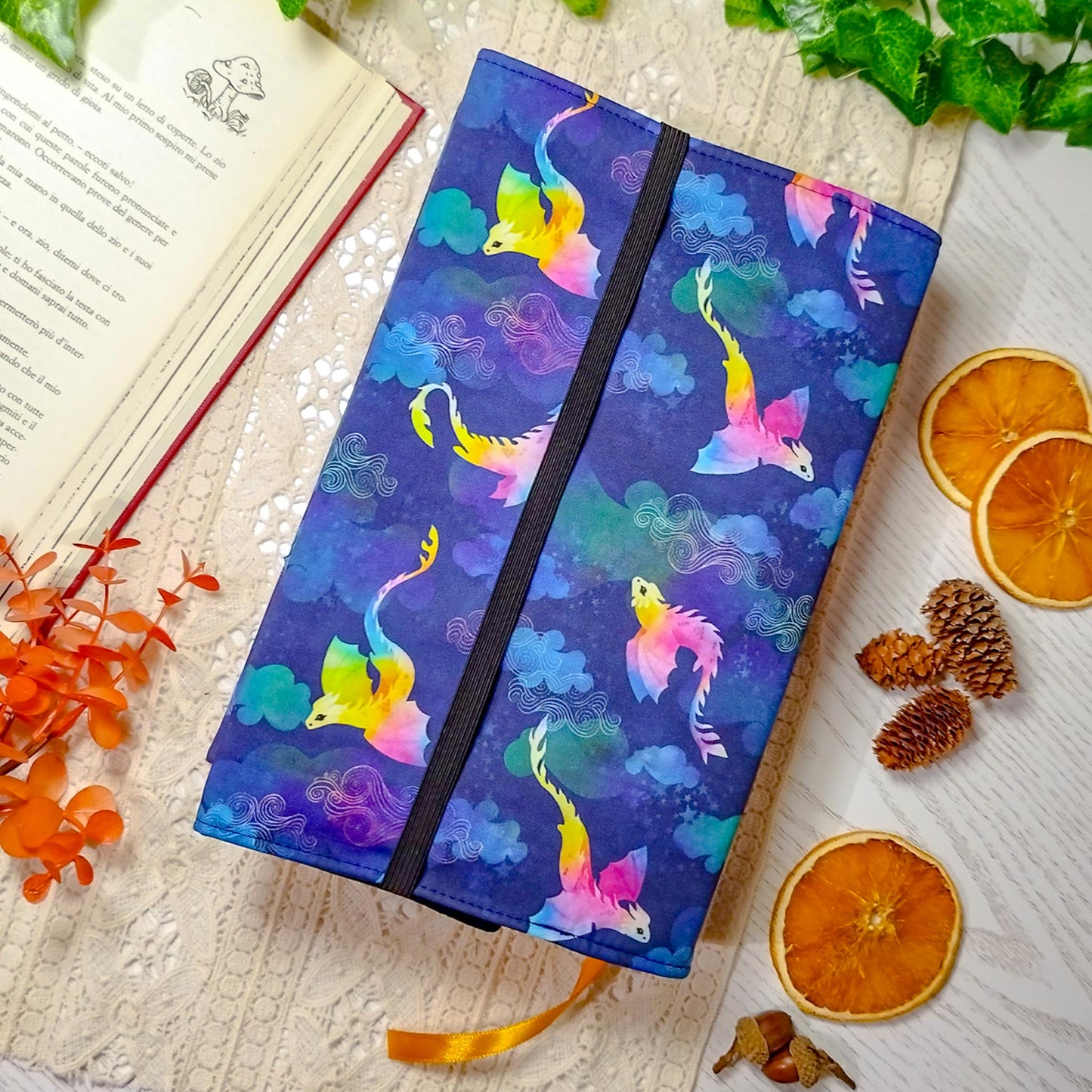 Book cover "Draghi che volano blu" | Custodia per libri regolabile