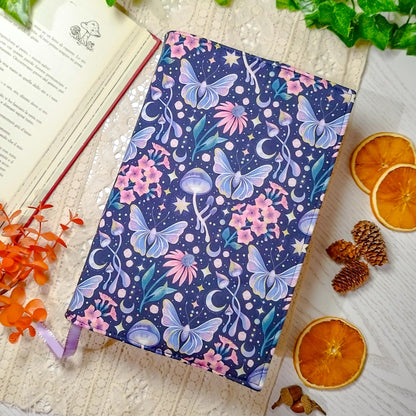 Book cover "Farfalle e meduse" | Custodia per libri regolabile