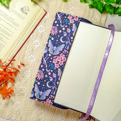 Book cover "Farfalle e meduse" | Custodia per libri regolabile