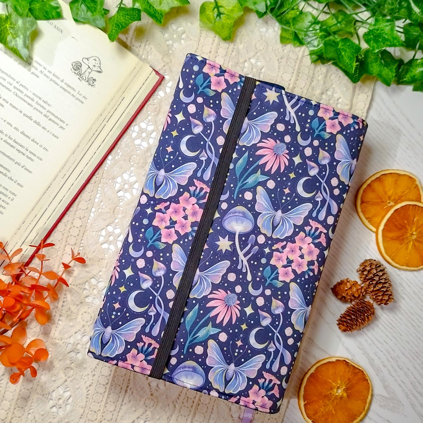 Book cover "Farfalle e meduse" | Custodia per libri regolabile