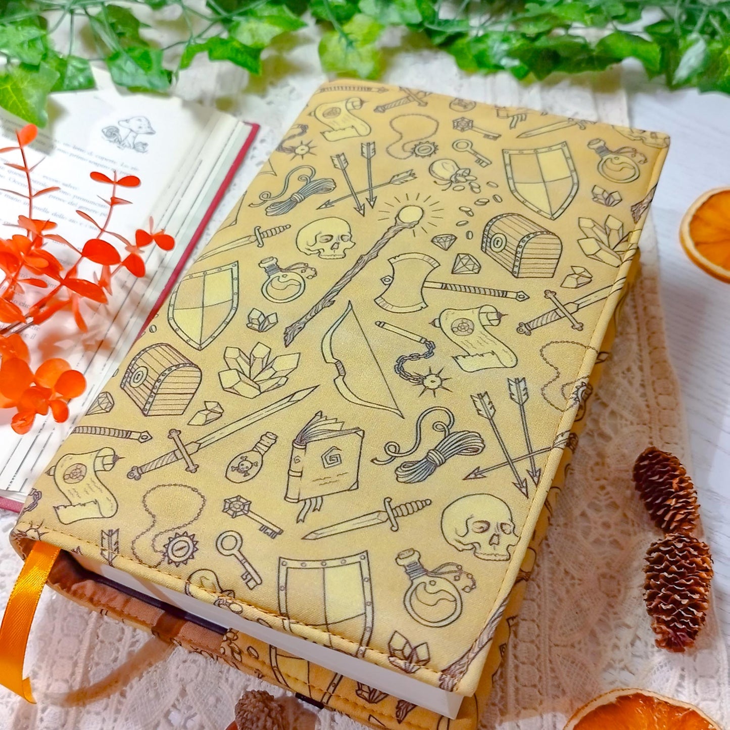 Book cover "Oggetti fantasy marrone" | Custodia per libri regolabile