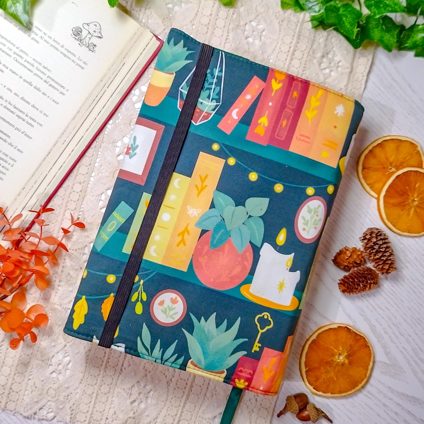 Book cover "Libri e candele" | Custodia per libri regolabile