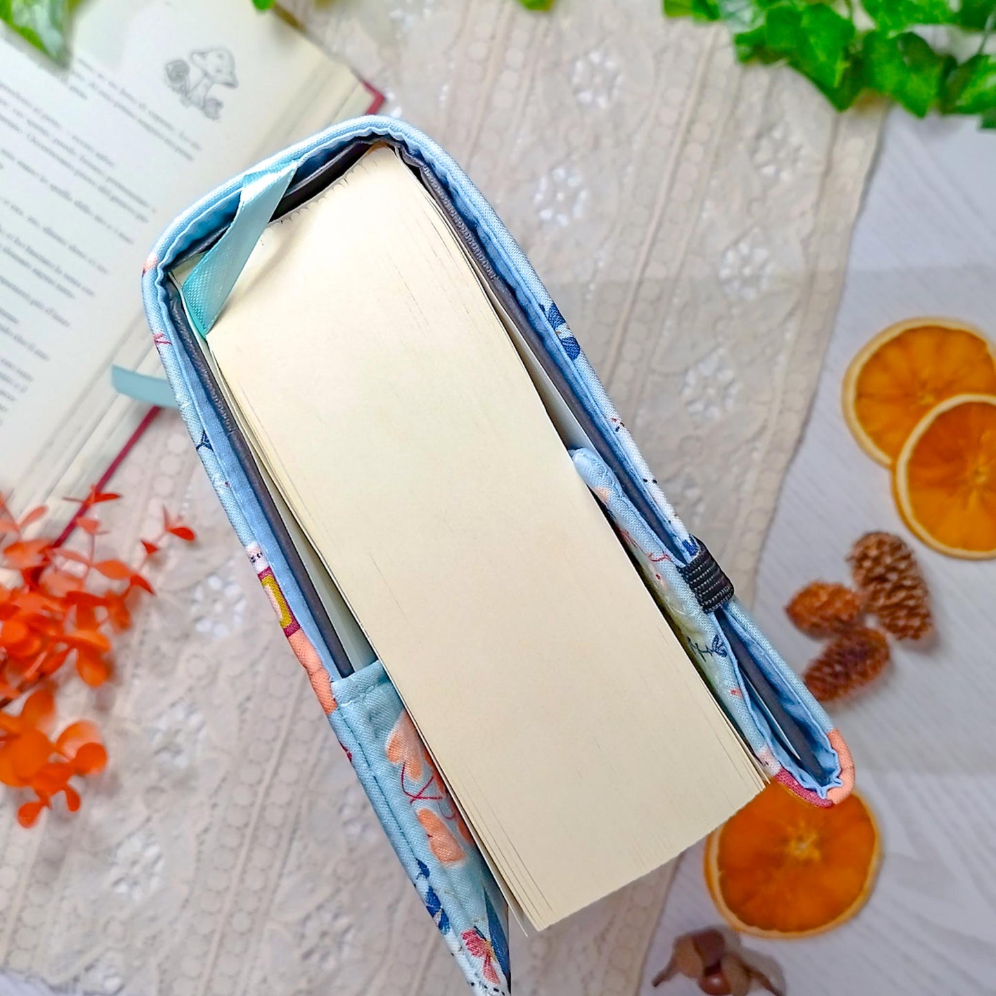 Book cover "Libri e piante" | Custodia per libri regolabile