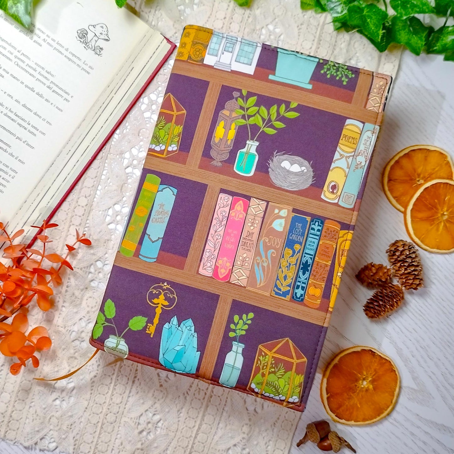 Book cover "Libri sugli scaffali" | Custodia per libri regolabile