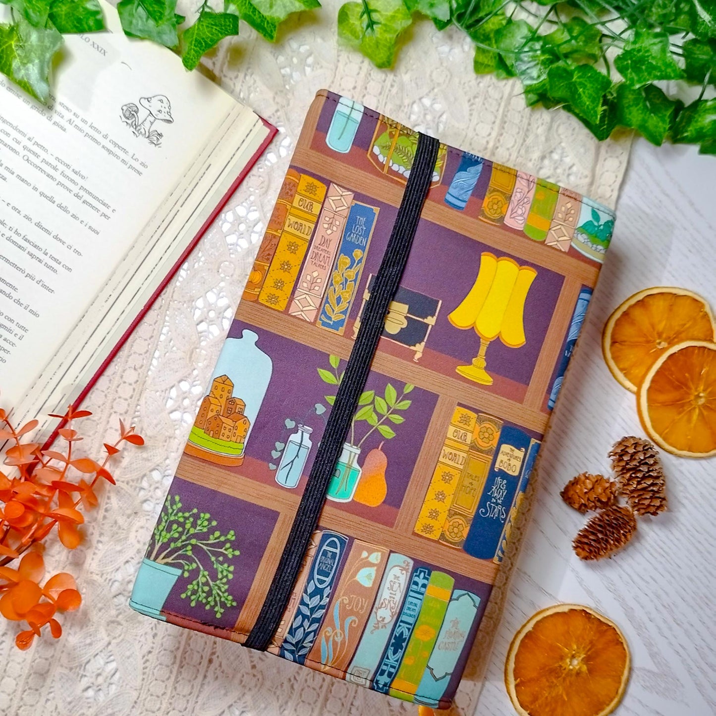 Book cover "Libri sugli scaffali" | Custodia per libri regolabile