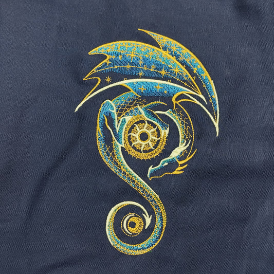 Borsa_shopper_ricamata_fantasy_drago_e_sole_celestial_blu_-_dettaglio_ricamo