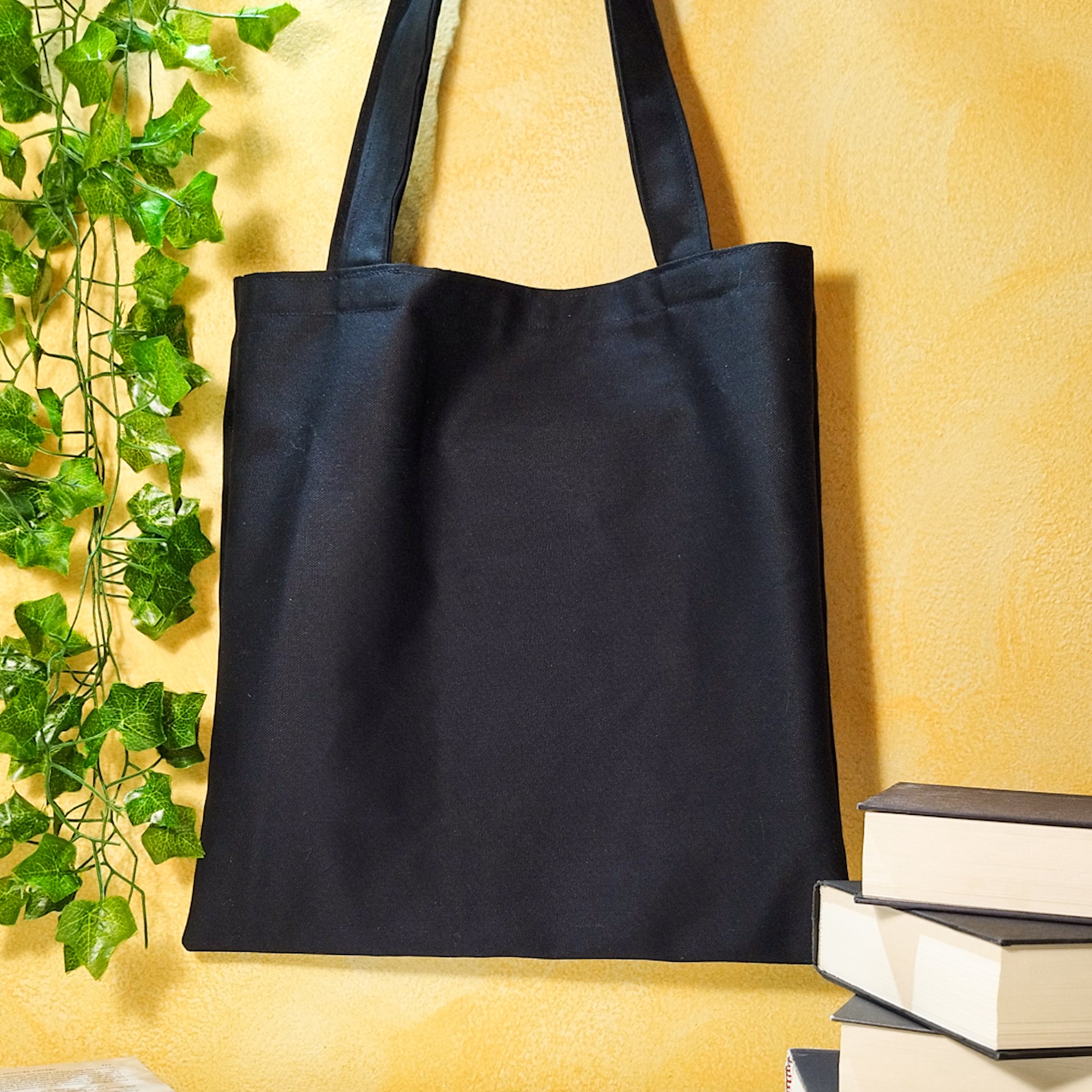 Borsa_shopper_ricamata_fantasy_drago_ghirigori_nero_