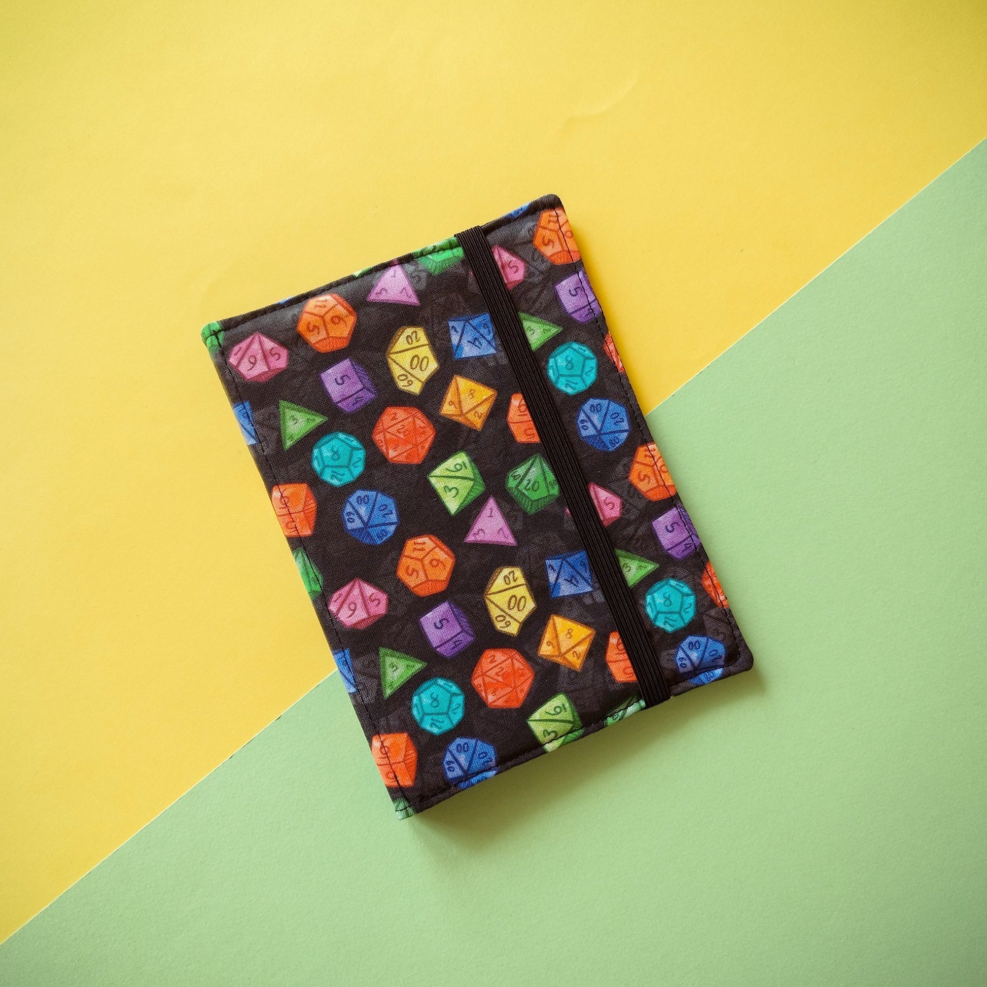 Custodia rigida per ebook reader Kindle e Kobo "Gdr dadi colorati"