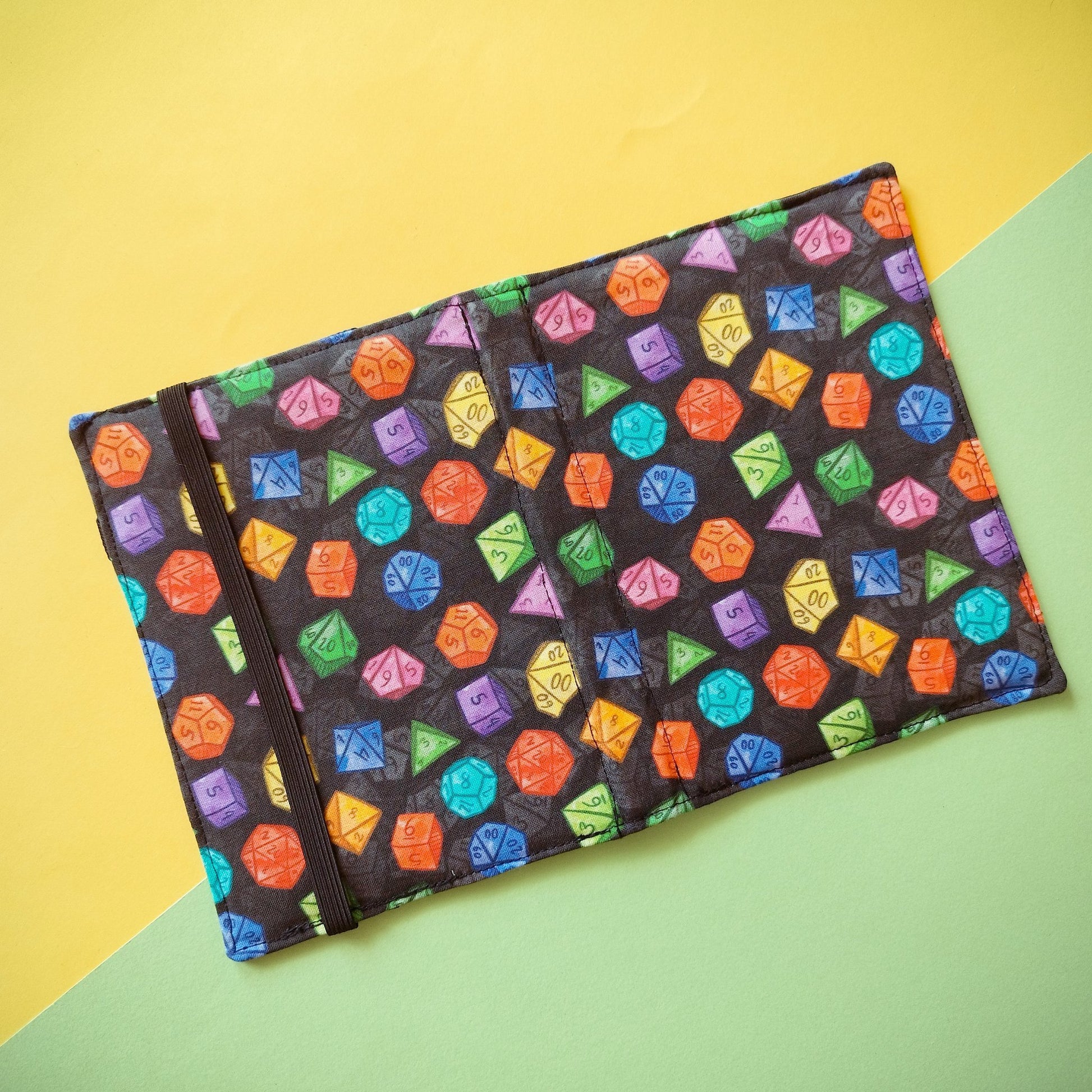 Custodia rigida per ebook reader Kindle e Kobo "Gdr dadi colorati"