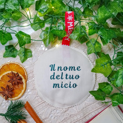 Decoro per l'albero di Natale ricamato Gattino e albero