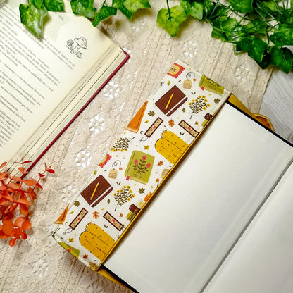 Book cover "Libri in autunno" | Custodia per libri regolabile