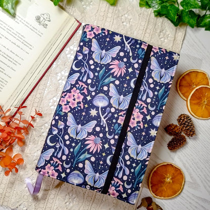 Book cover "Falene e meduse" | Custodia per libri regolabile