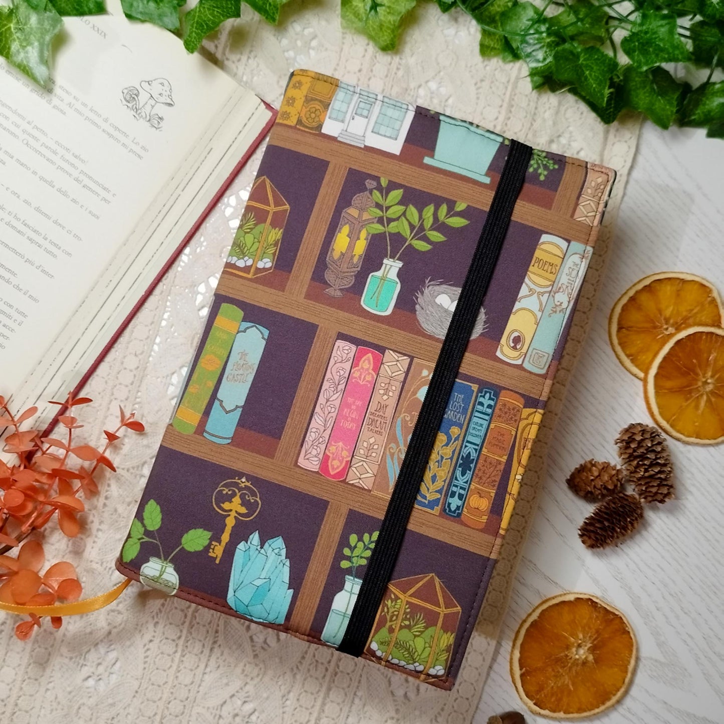 Book cover "Libri sugli scaffali" | Custodia per libri regolabile