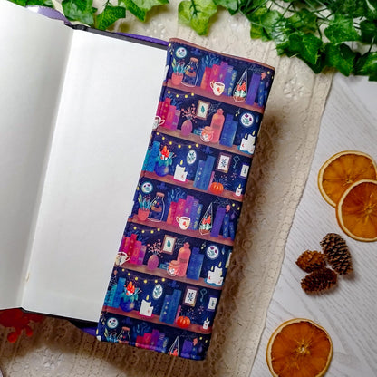 Book cover "Libri delle streghe e candele" | Custodia per libri regolabile