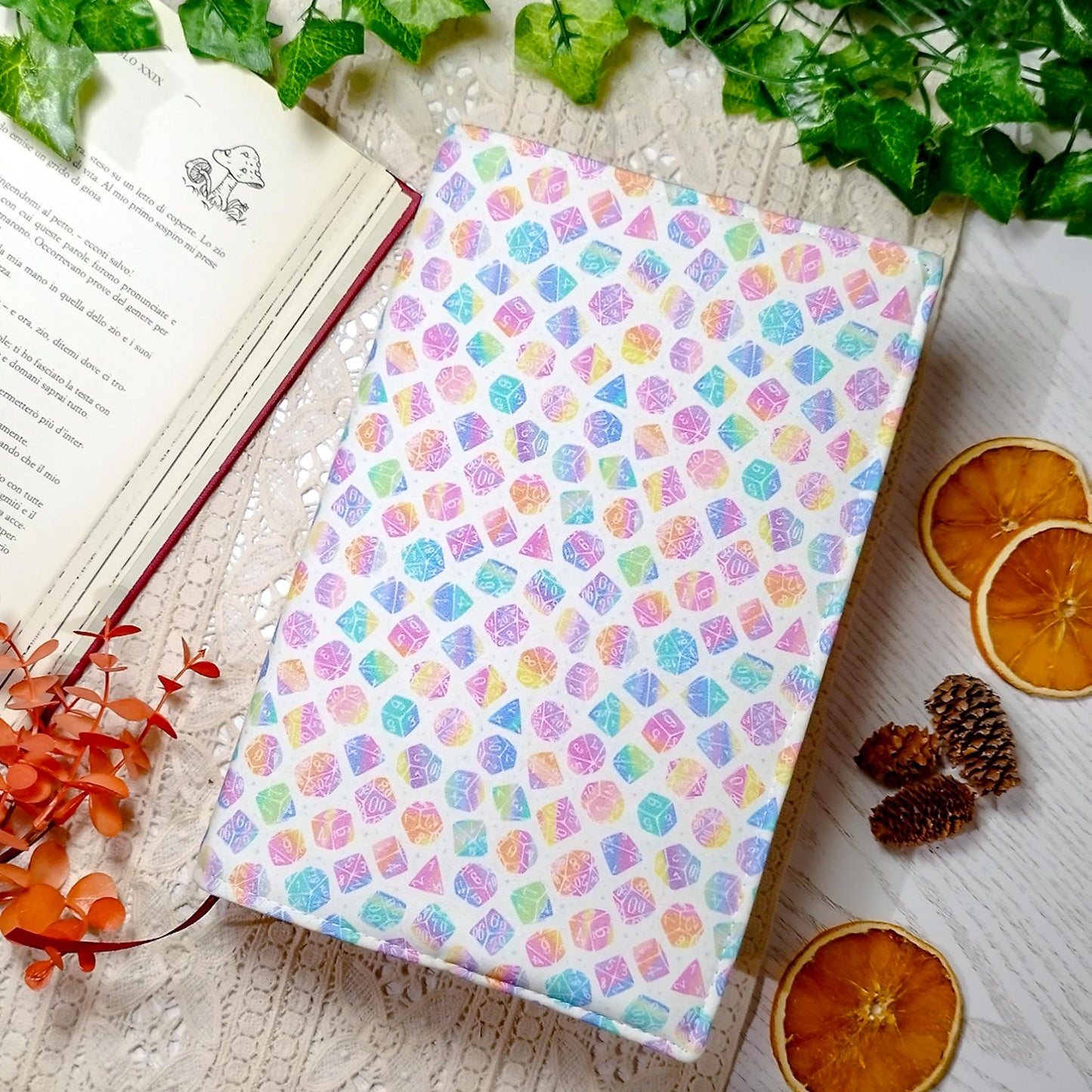 Book cover "Dadi arcobaleno bianca" | Custodia per libri regolabile