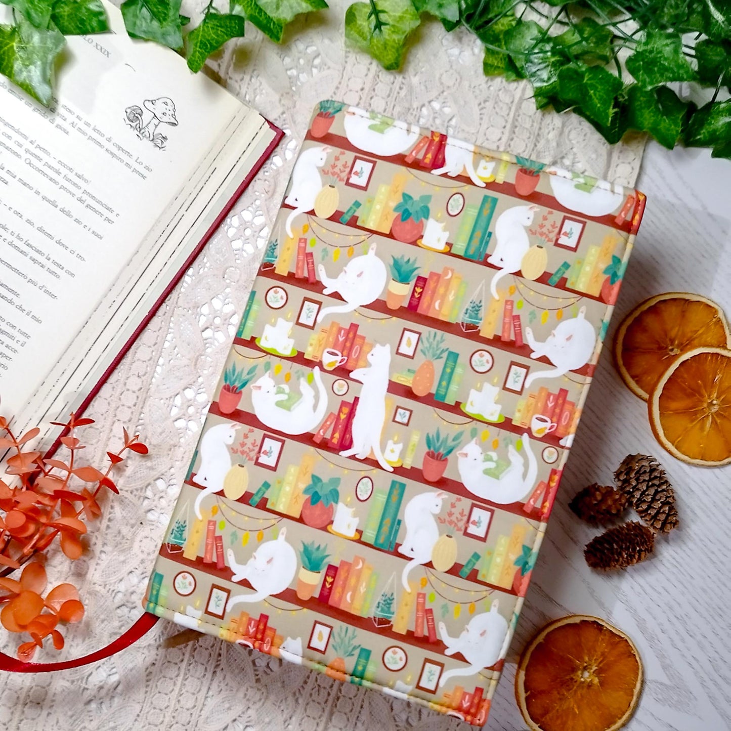 Book cover "Gatti in libreria beige" | Custodia per libri regolabile