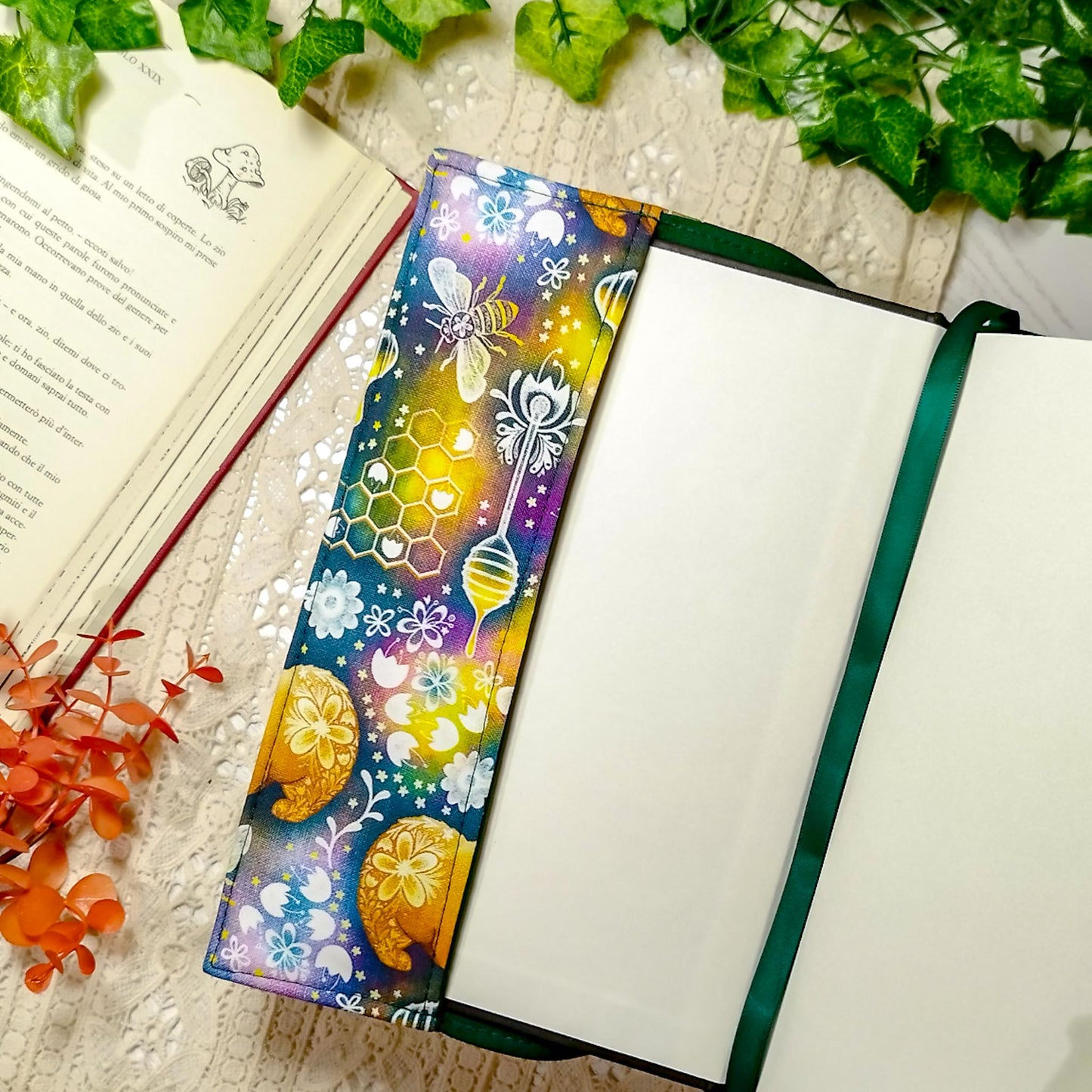 Book cover "Orsi e api" | Custodia per libri regolabile