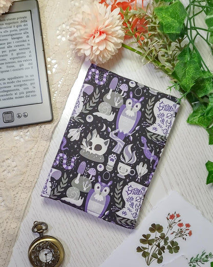 Cover rigida rimovibile per ebook reader Kindle e Kobo "Bosco della strega"