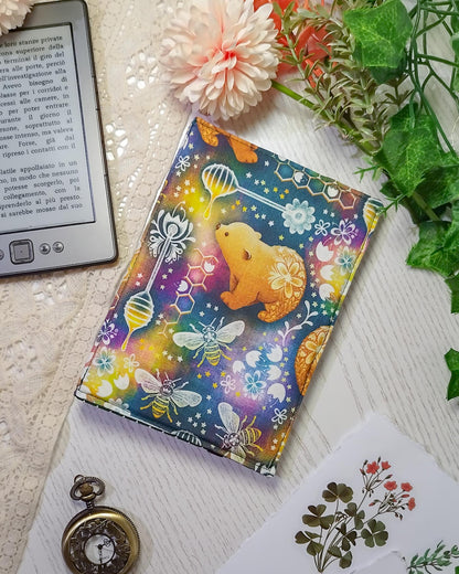 Cover rigida rimovibile per ebook reader Kindle e Kobo "Orsi e api"
