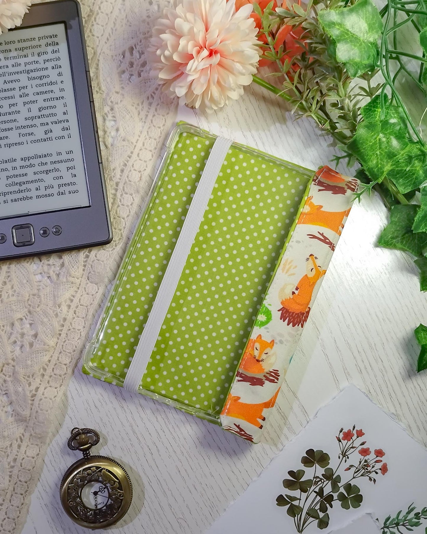 Cover rigida rimovibile per ebook reader Kindle e Kobo "Volpi in autunno"