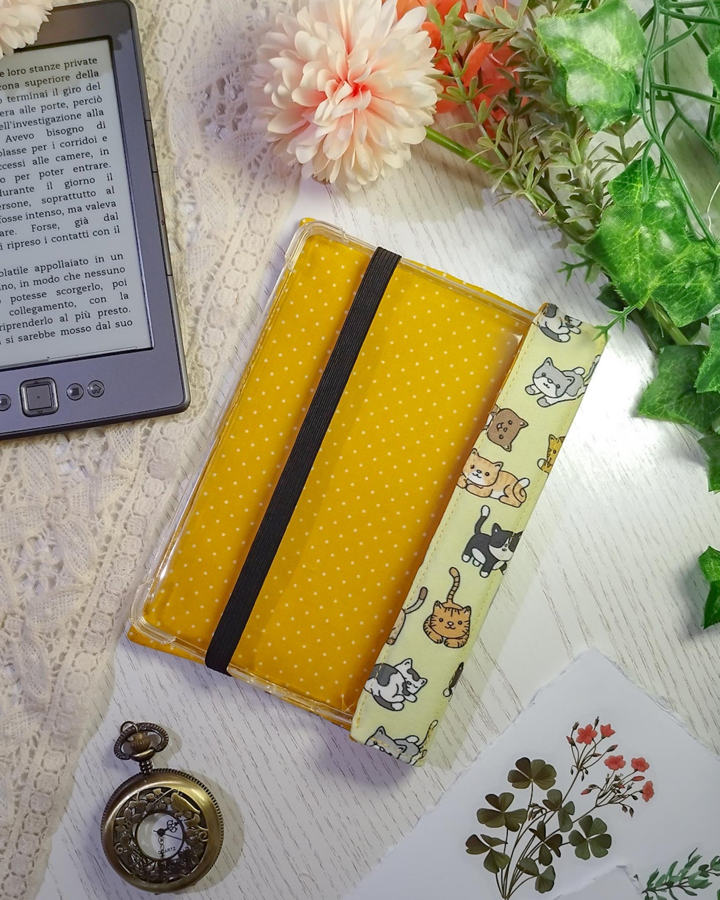 Cover rigida rimovibile per ebook reader Kindle e Kobo "Gatti nelle scatole"
